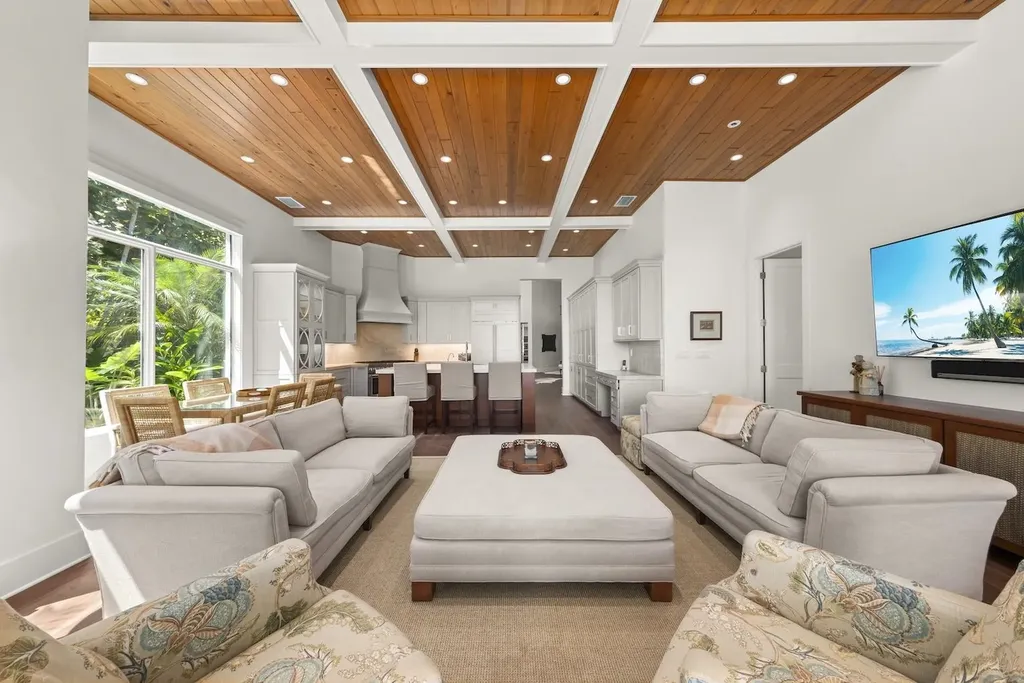 5751 Baltusrol Court Sanibel FL 33957