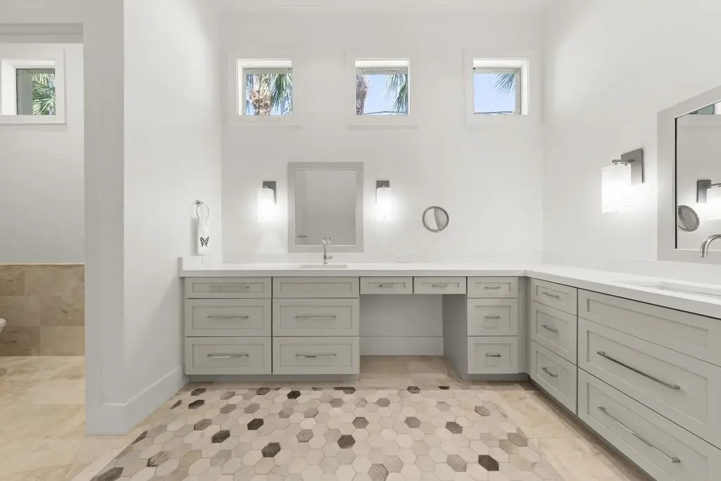 5751 Baltusrol Court Sanibel FL 33957