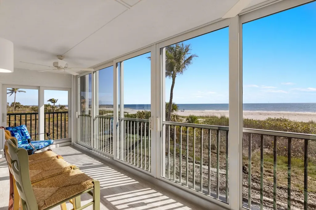 610 Donax Street Sanibel FL 33957