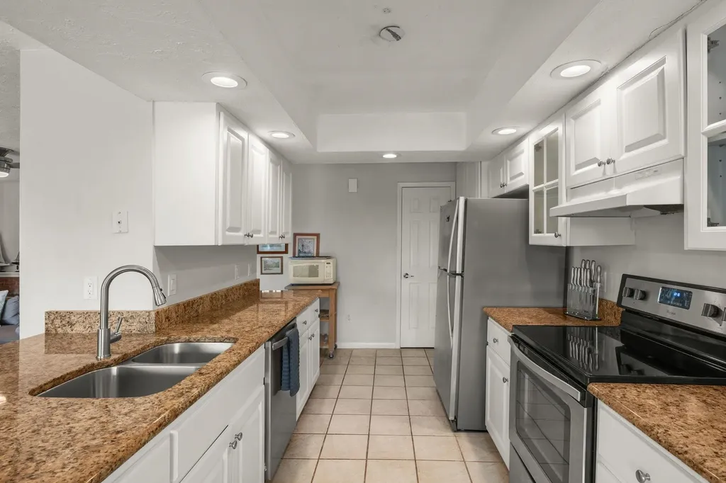 810 Elinor Way Sanibel FL 33957