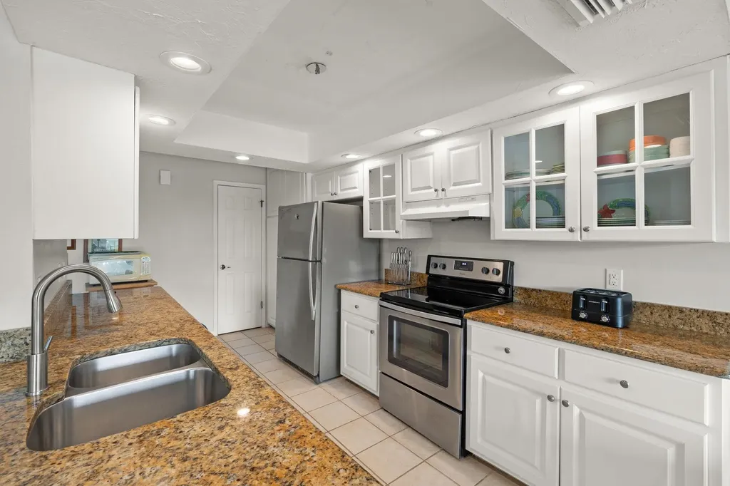 810 Elinor Way Sanibel FL 33957