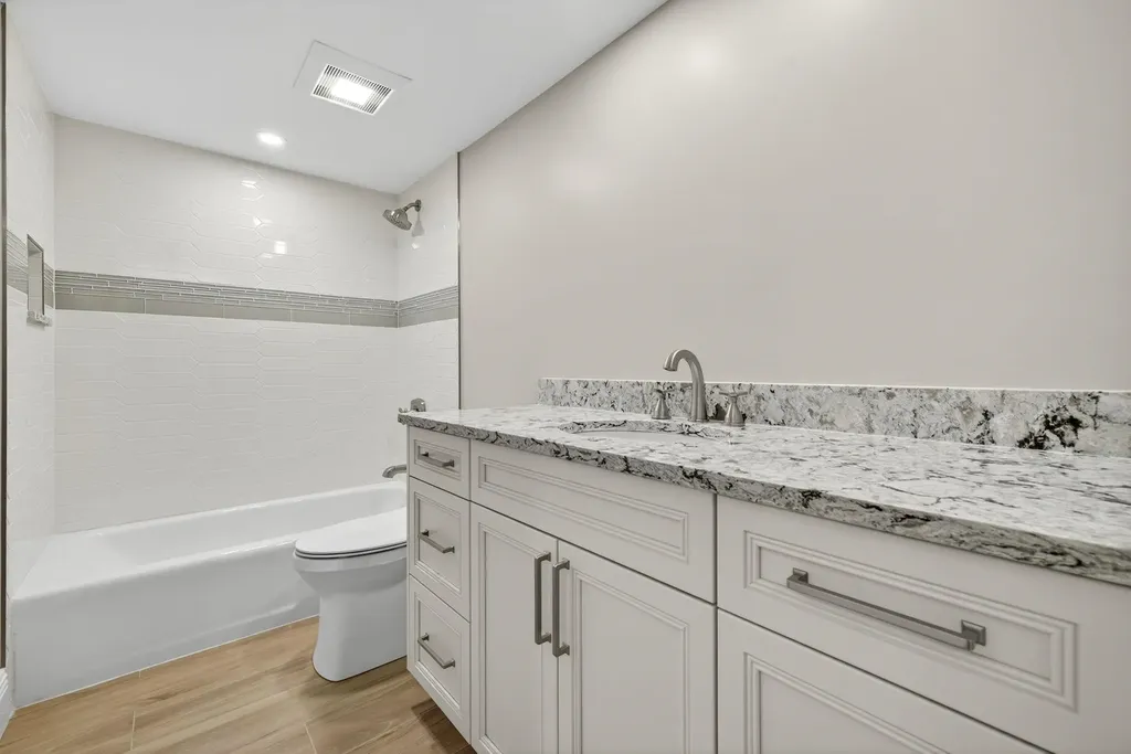 3145 W Gulf Drive Sanibel FL 33957