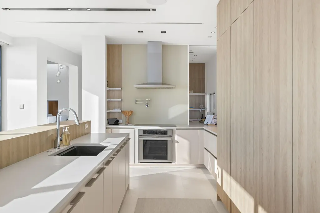 4257 W Gulf Drive Sanibel FL 33957