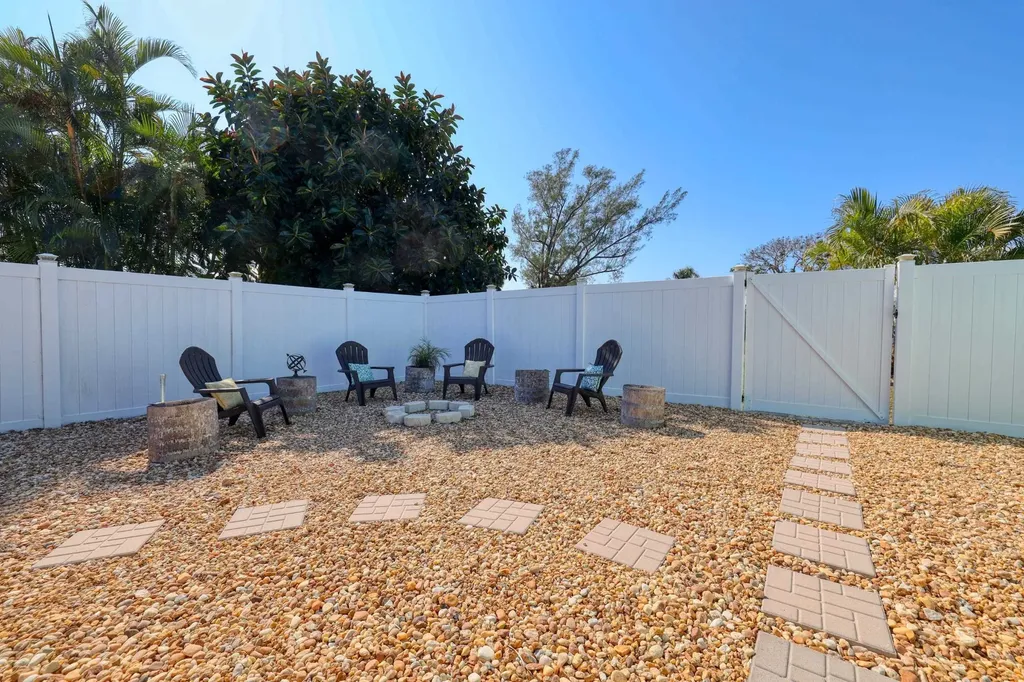 7238 Emily Drive Fort Myers FL 33908