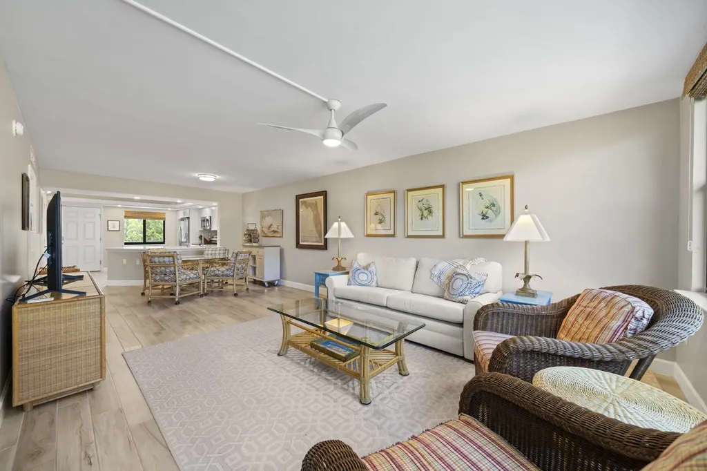 979 E Gulf Drive Sanibel FL 33957