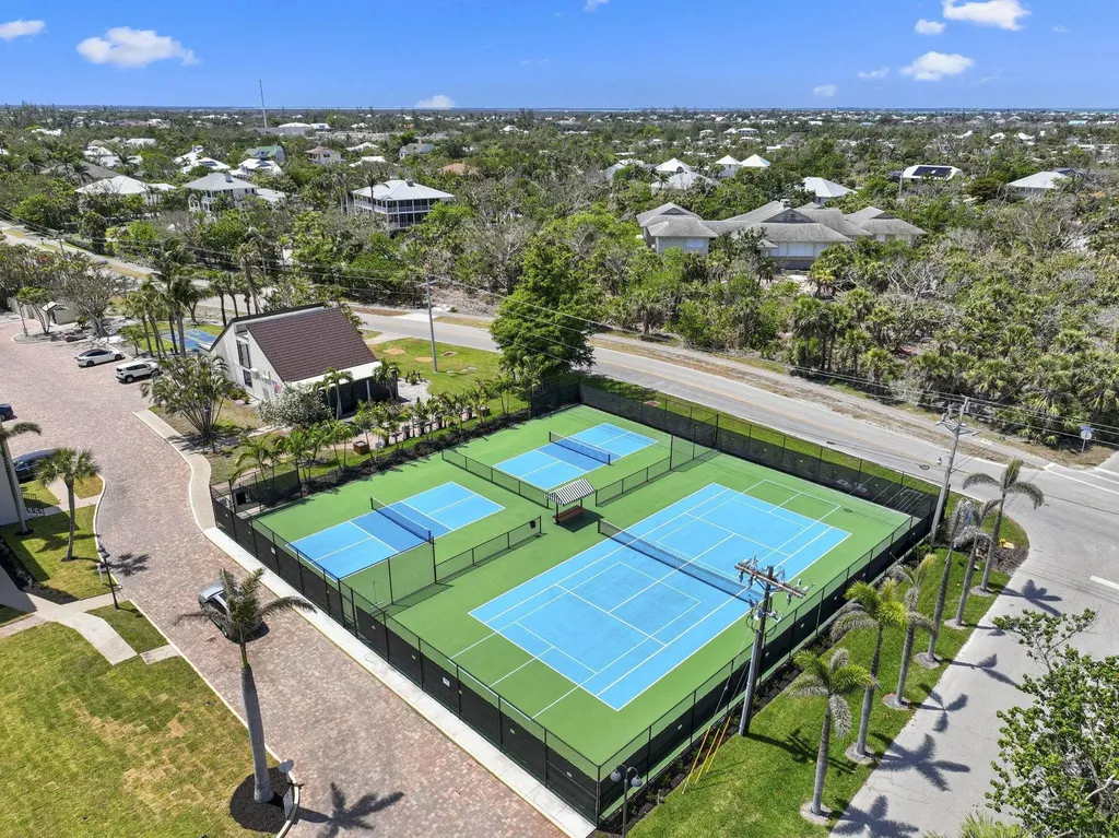 979 E Gulf Drive Sanibel FL 33957