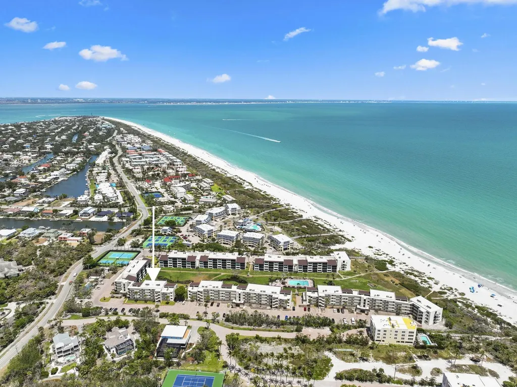 979 E Gulf Drive Sanibel FL 33957