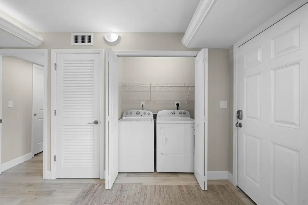 979 E Gulf Drive Sanibel FL 33957