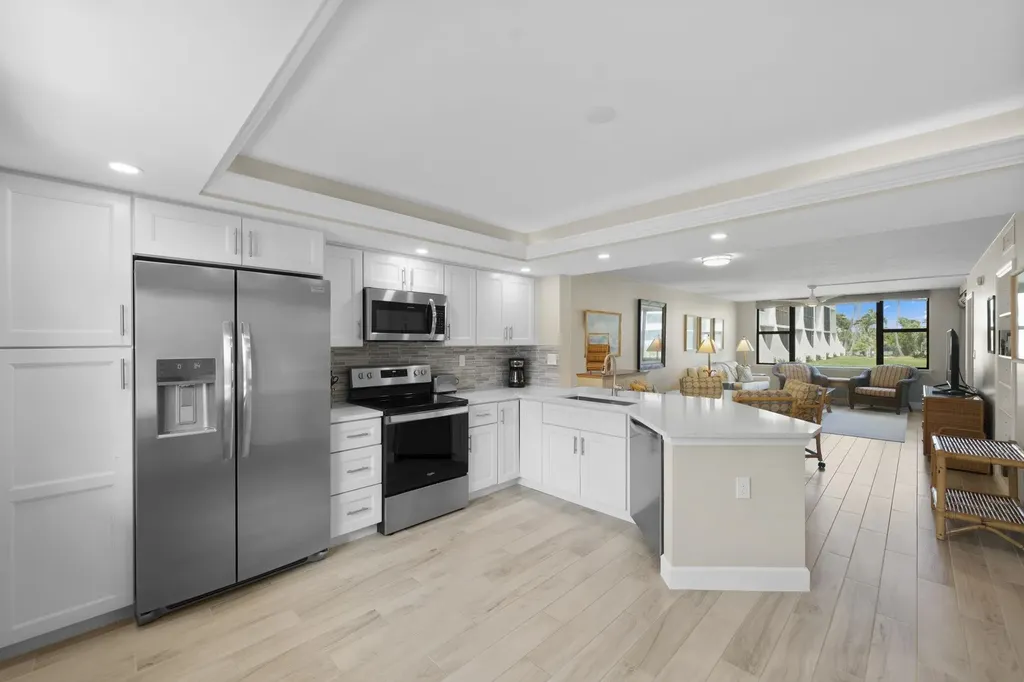 979 E Gulf Drive Sanibel FL 33957