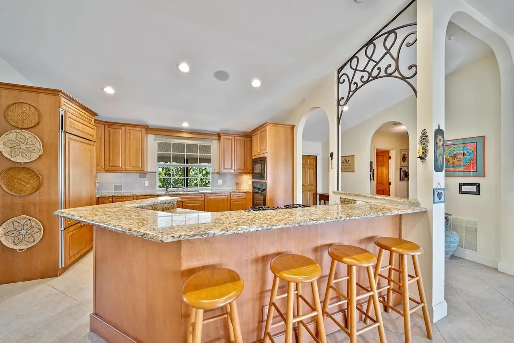 716 Rabbit Road Sanibel FL 33957