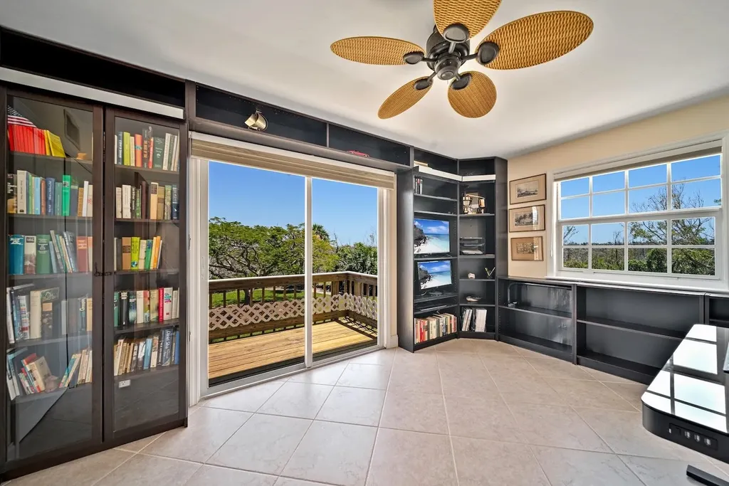 716 Rabbit Road Sanibel FL 33957