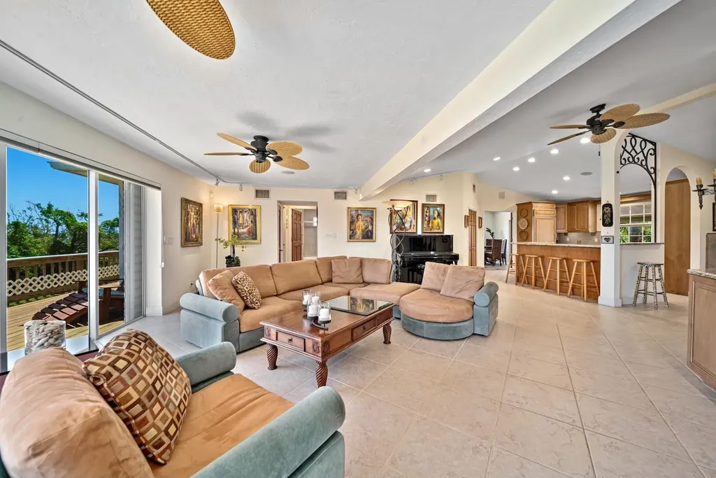 716 Rabbit Road Sanibel FL 33957