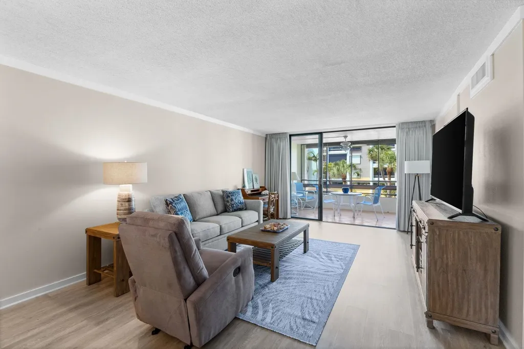 2777 W Gulf Drive Sanibel FL 33957