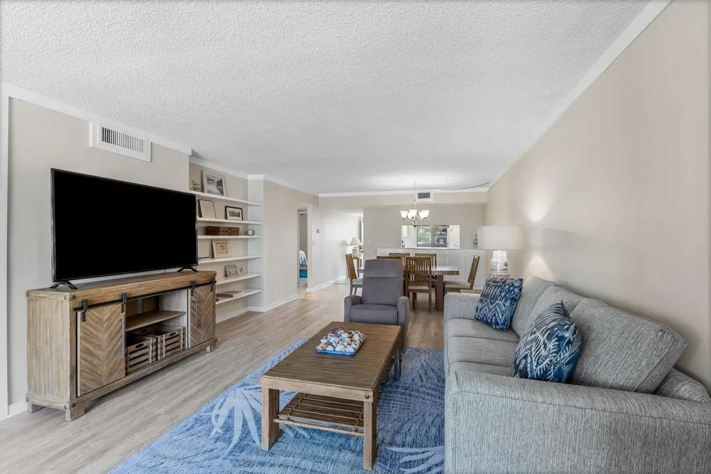 2777 W Gulf Drive Sanibel FL 33957