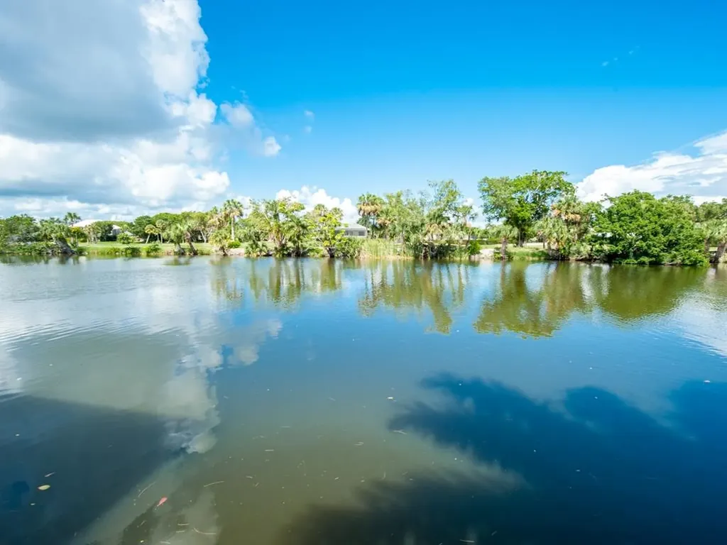 1610 Middle Gulf Drive Sanibel FL 33957