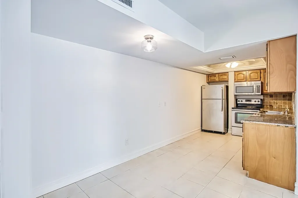 12471 Mcgregor Boulevard Fort Myers FL 33919