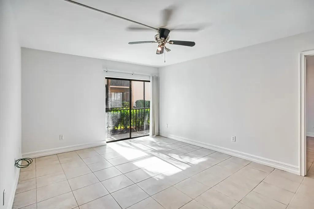 12471 Mcgregor Boulevard Fort Myers FL 33919