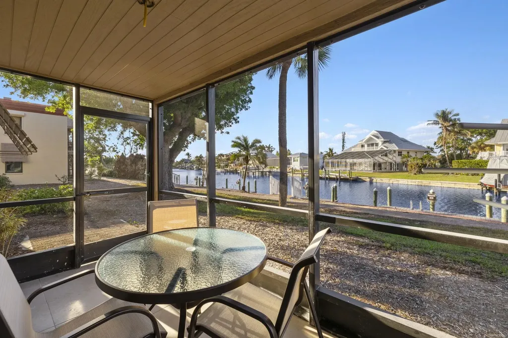 845 E Gulf Drive Sanibel FL 33957