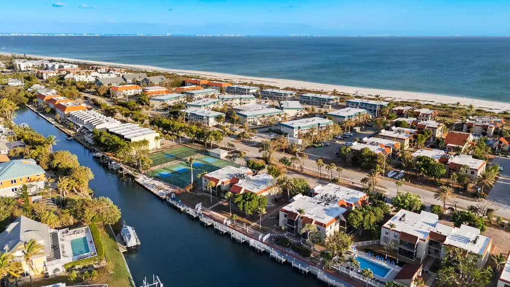 845 E Gulf Drive Sanibel FL 33957