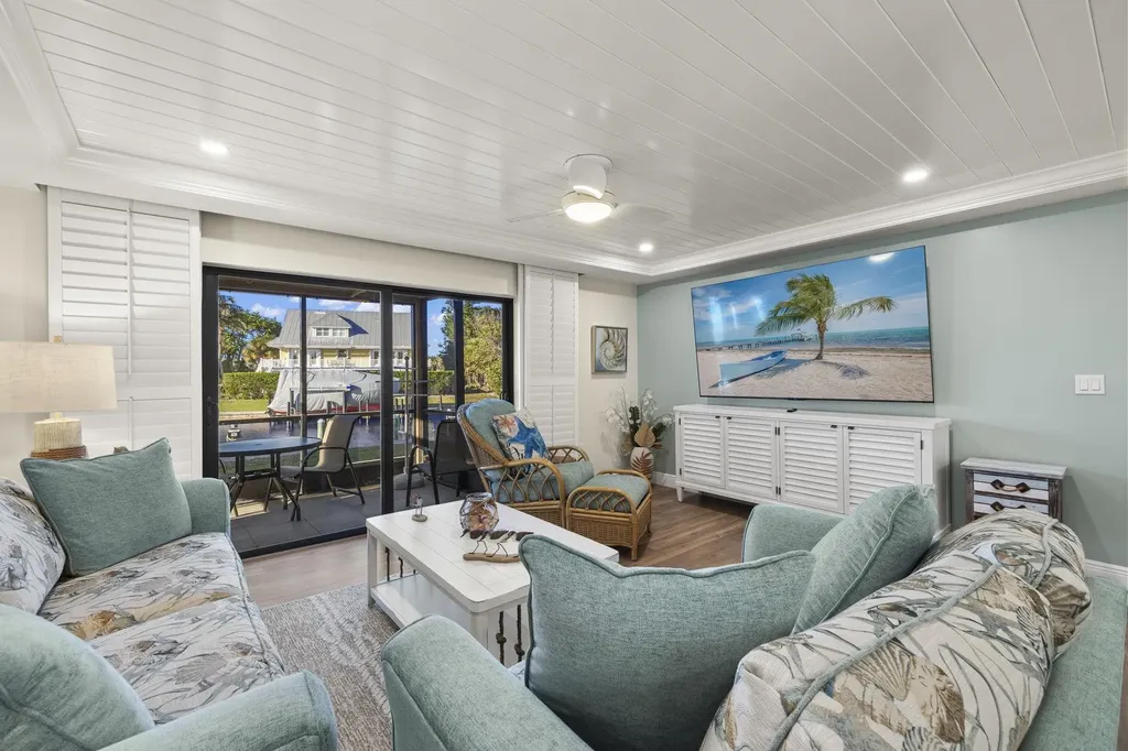 845 E Gulf Drive Sanibel FL 33957