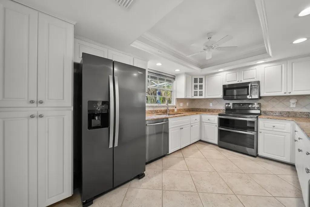 1426 Sand Castle Road Sanibel FL 33957