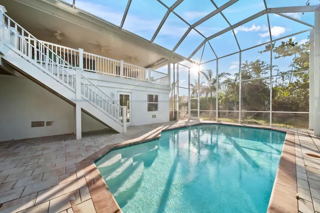 1426 Sand Castle Road Sanibel FL 33957