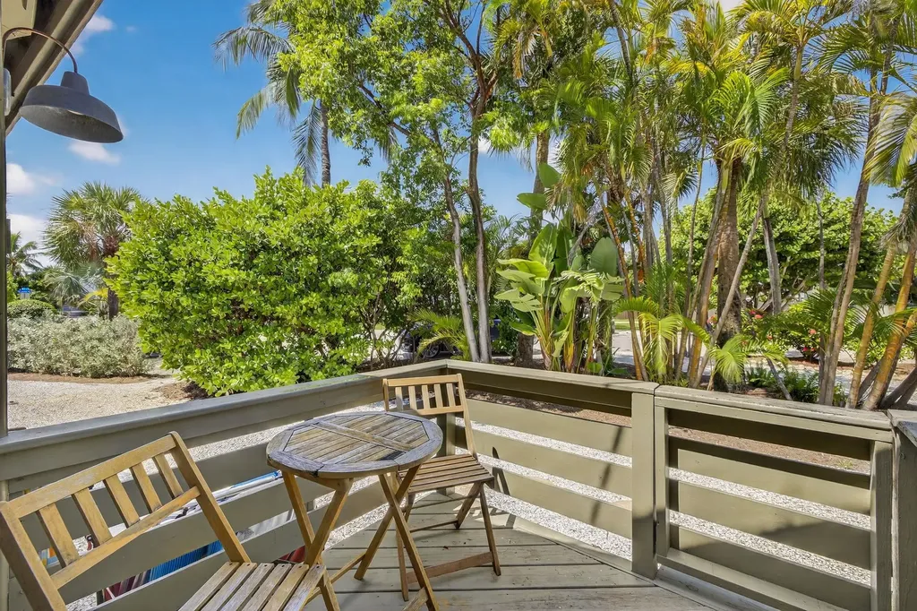 1220 Morningside Place Sanibel FL 33957