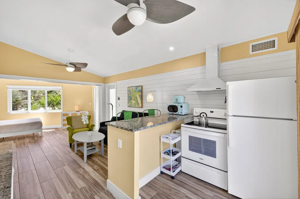 1220 Morningside Place Sanibel FL 33957