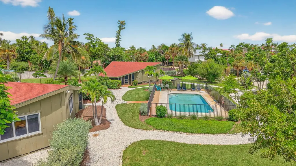 1220 Morningside Place Sanibel FL 33957