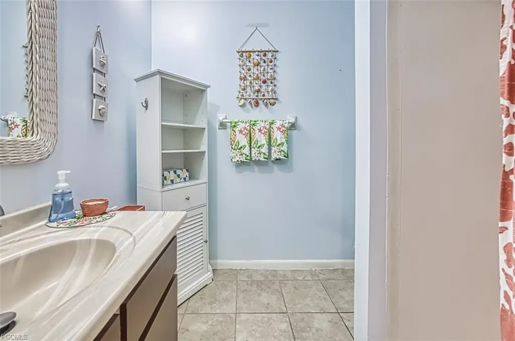 16001 Dublin Circle Fort Myers FL 33908