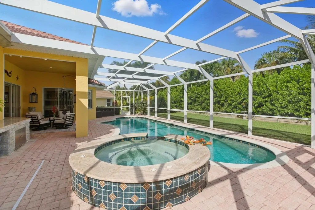 9836 Los Altos Court Fort Myers FL 33919