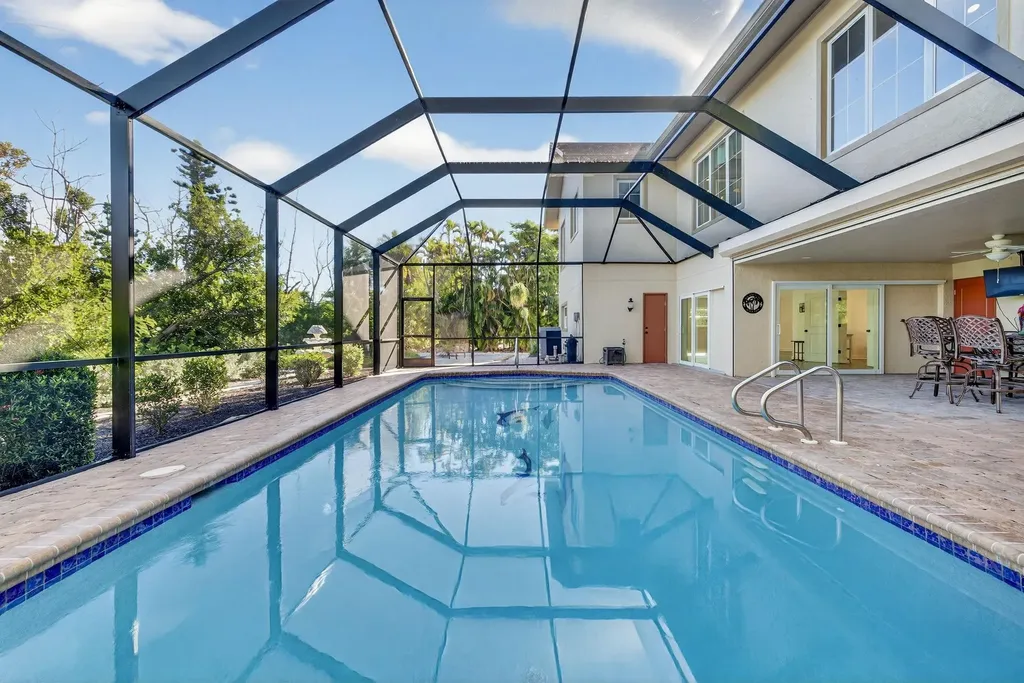 1747 Serenity Lane Sanibel FL 33957