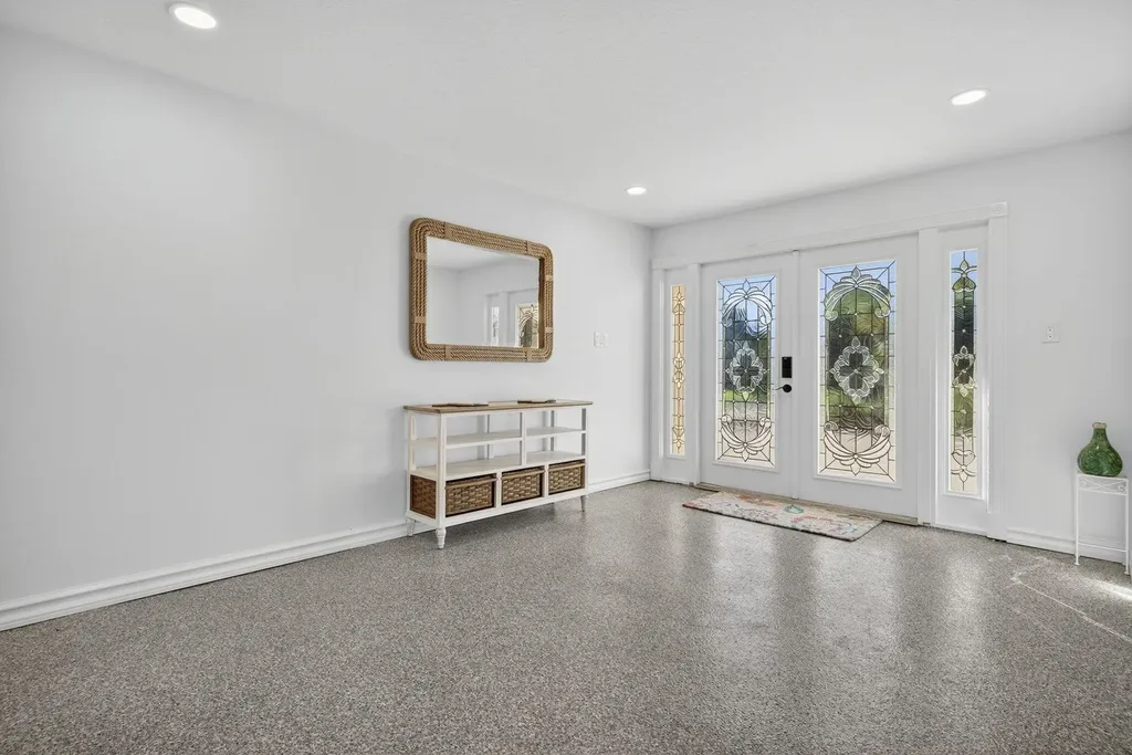 1747 Serenity Lane Sanibel FL 33957