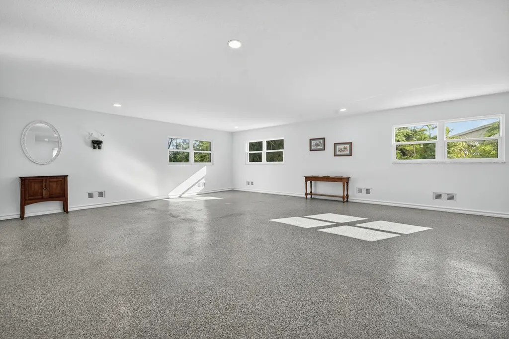 1747 Serenity Lane Sanibel FL 33957