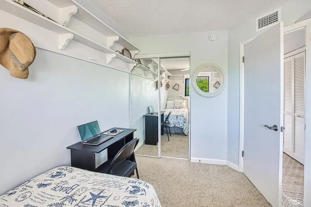 1250 Tennisplace Court Sanibel FL 33957