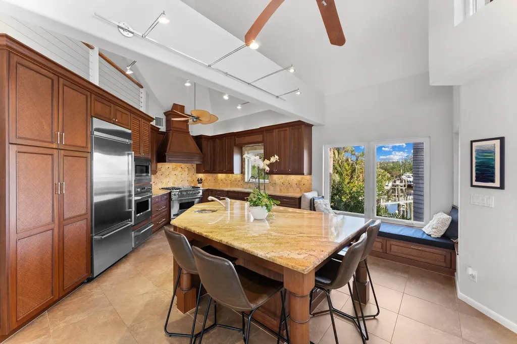 1730 Jewel Box Drive Sanibel FL 33957