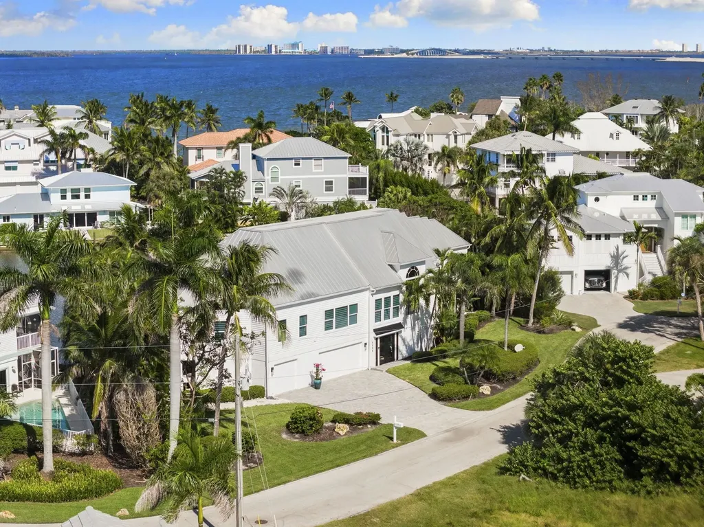 1730 Jewel Box Drive Sanibel FL 33957