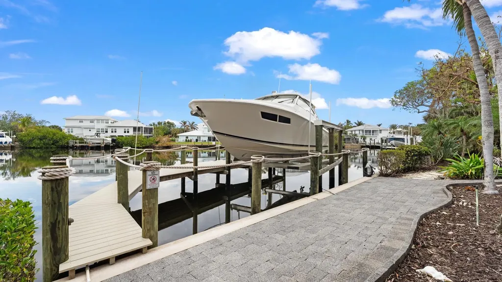 1730 Jewel Box Drive Sanibel FL 33957