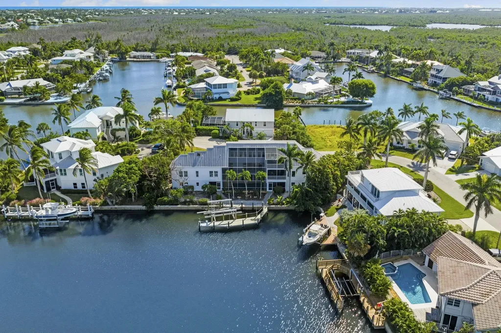 1730 Jewel Box Drive Sanibel FL 33957