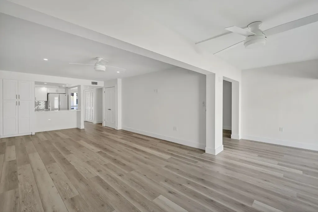 1610 Middle Gulf Drive Sanibel FL 33957