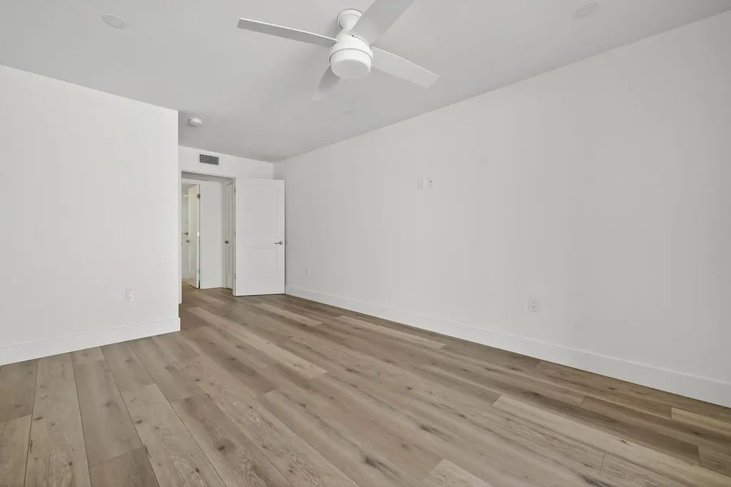 1610 Middle Gulf Drive Sanibel FL 33957