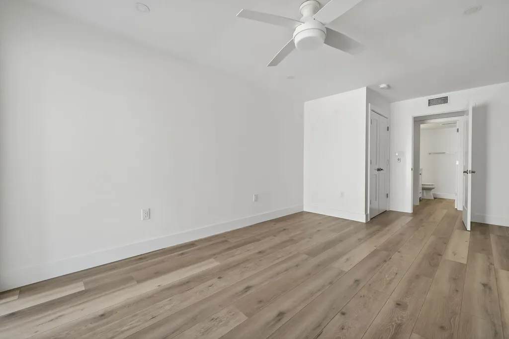 1610 Middle Gulf Drive Sanibel FL 33957