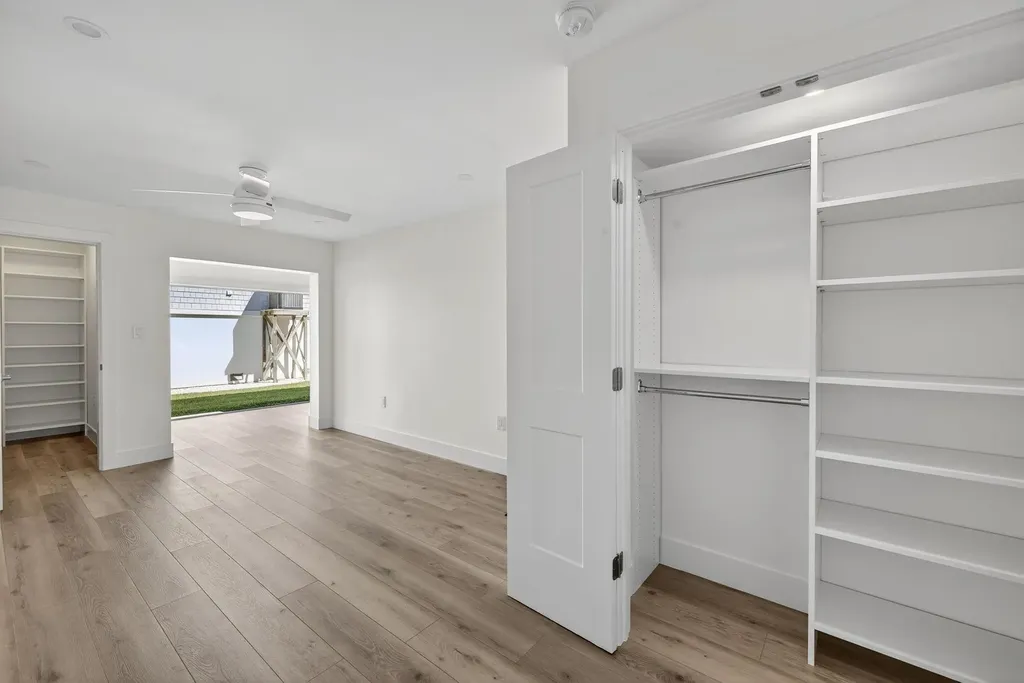 1610 Middle Gulf Drive Sanibel FL 33957