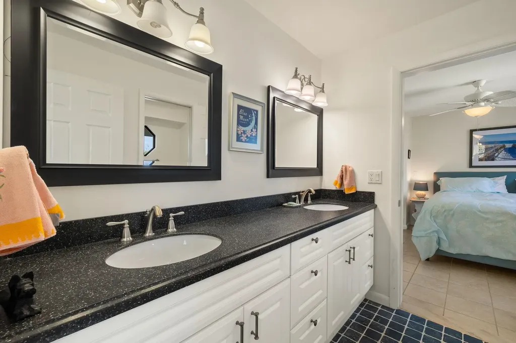 2999 Twin Ponds Drive Sanibel FL 33957