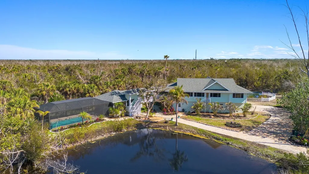 2999 Twin Ponds Drive Sanibel FL 33957