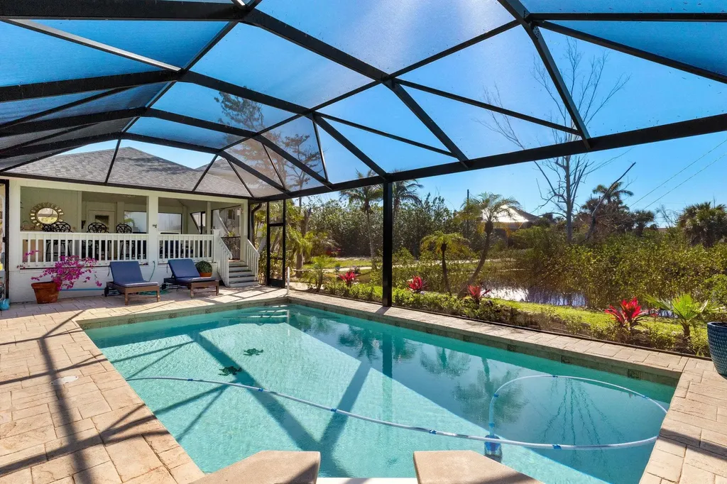 2999 Twin Ponds Drive Sanibel FL 33957