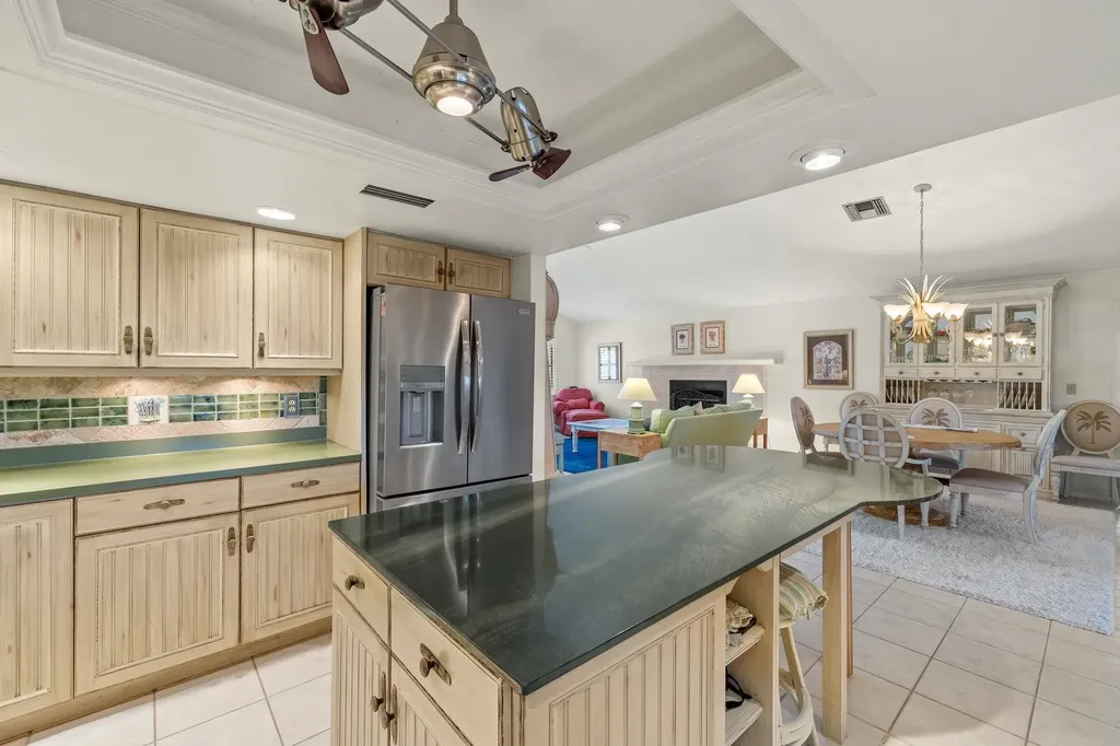 2999 Twin Ponds Drive Sanibel FL 33957