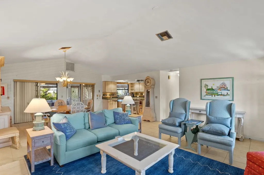 2999 Twin Ponds Drive Sanibel FL 33957