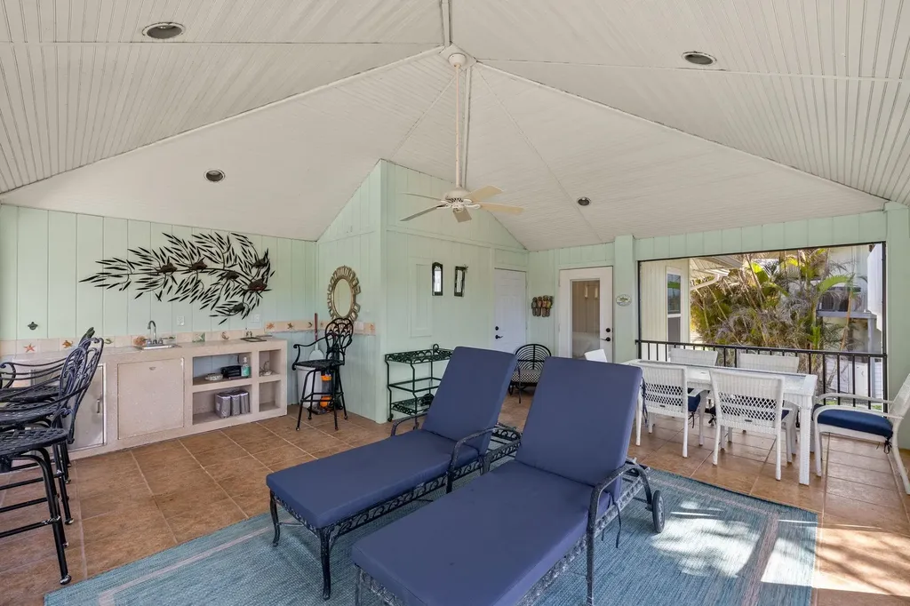 2999 Twin Ponds Drive Sanibel FL 33957