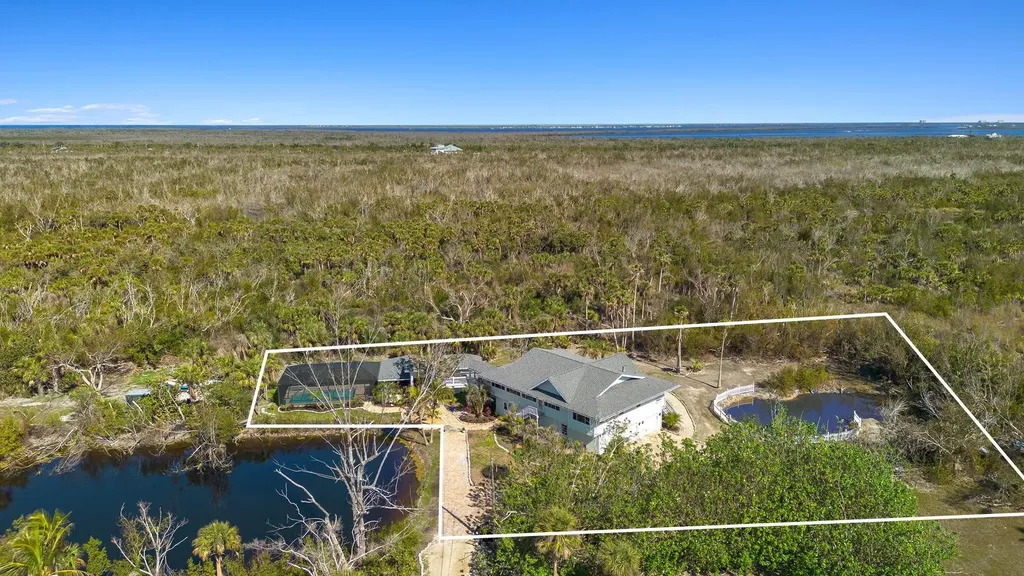 2999 Twin Ponds Drive Sanibel FL 33957